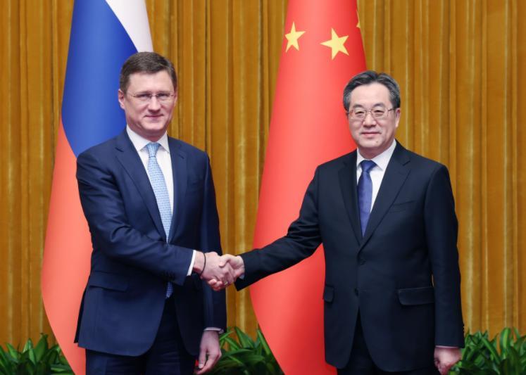 直到现在乌克兰和北约才看透，俄罗斯最后的希望在东方，其 “向东转” 已不是可能，