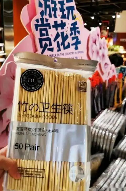 好人难当！胖东来又被告了！

天津一位顾客逛胖东来，结账时，前台工作人员看他买了