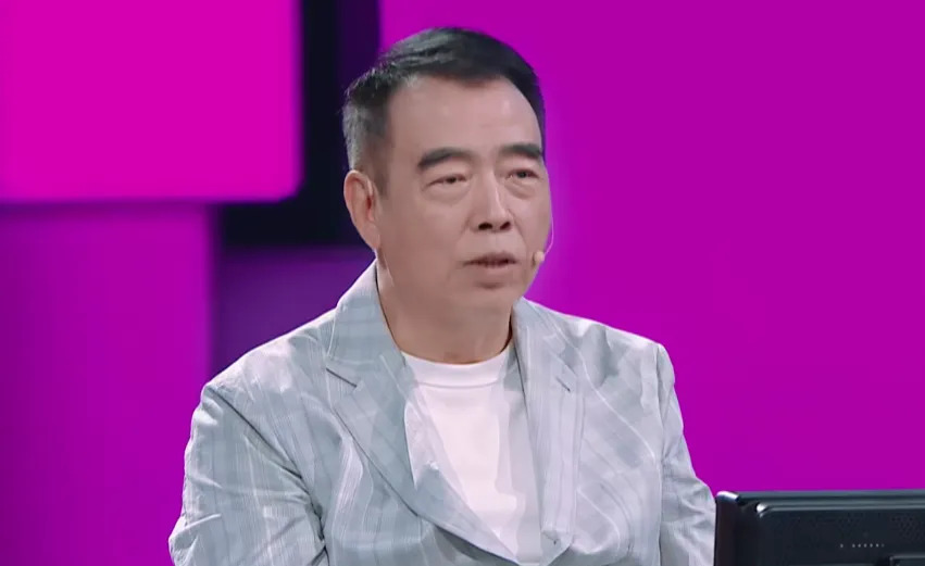 董力被批情商低引争议











董力和老婆上综艺了！本来挺开心的，结