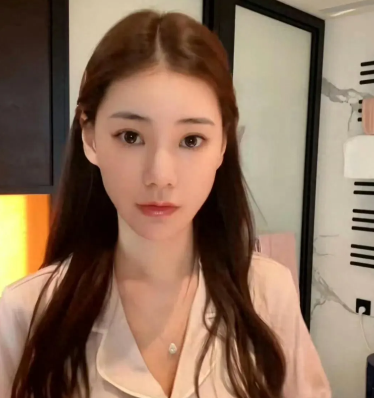 大家有没有发现，大S事件里，真正赢麻了的不是分到遗产的具俊晔和小玥儿姐弟，而是那