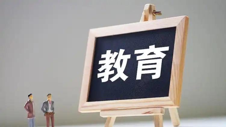 正在读高中，大学的孩子家长注意：多了解些陷阱，胜过万句劝，别让懈怠拖垮孩子的未来!