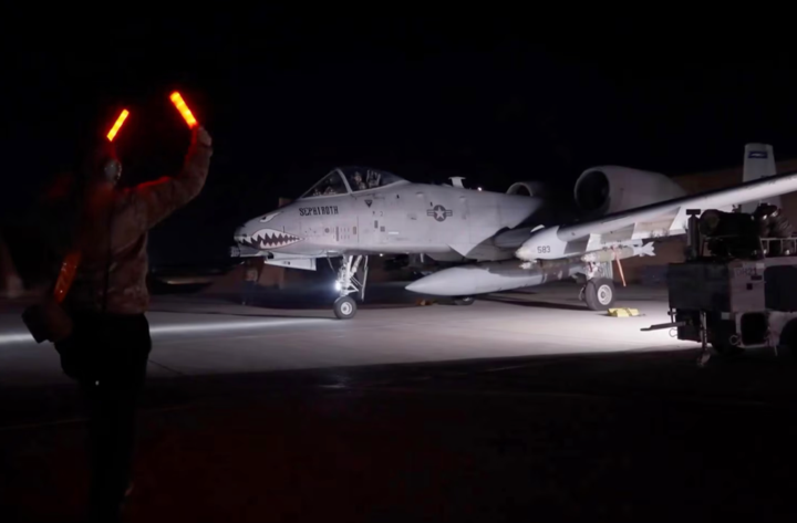 美国空袭叙利亚，击毙至少五名ISIS成员