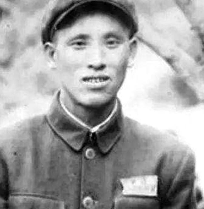 [中国赞]1953年，我国和美国进行战俘交换，而吴成德作为被俘虏中的最高军官，也