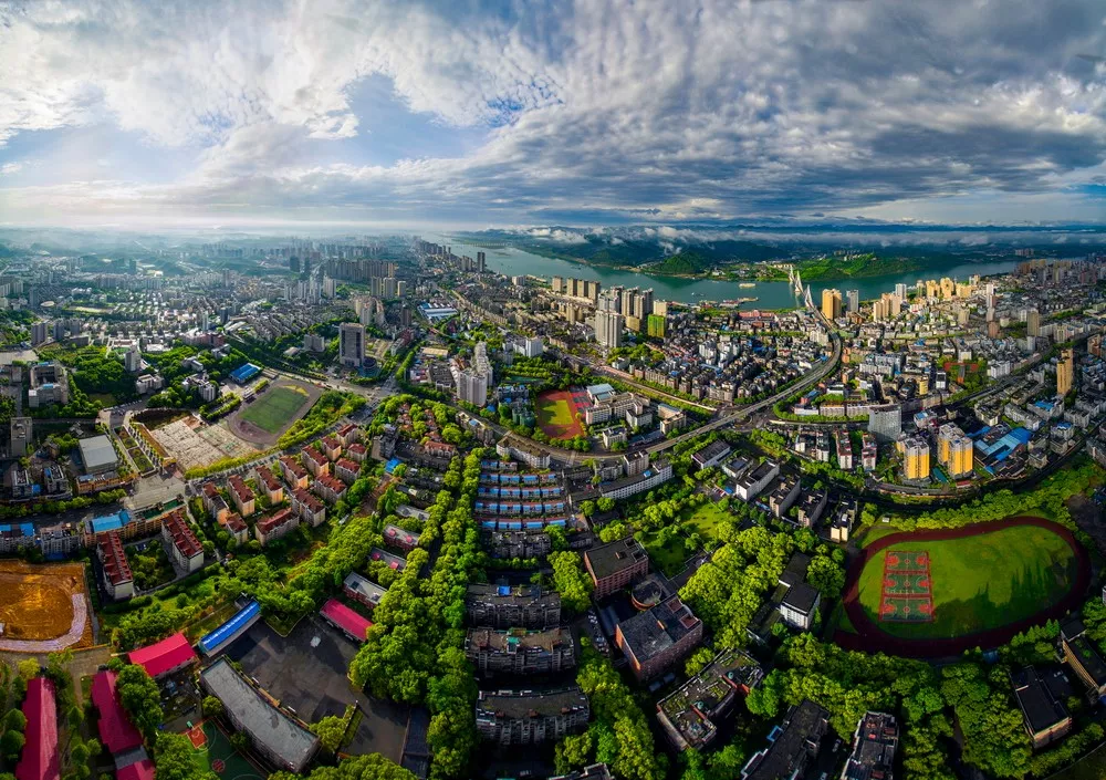 年末再加码！晶映节能拓四城，绿色照明赋能多地发展