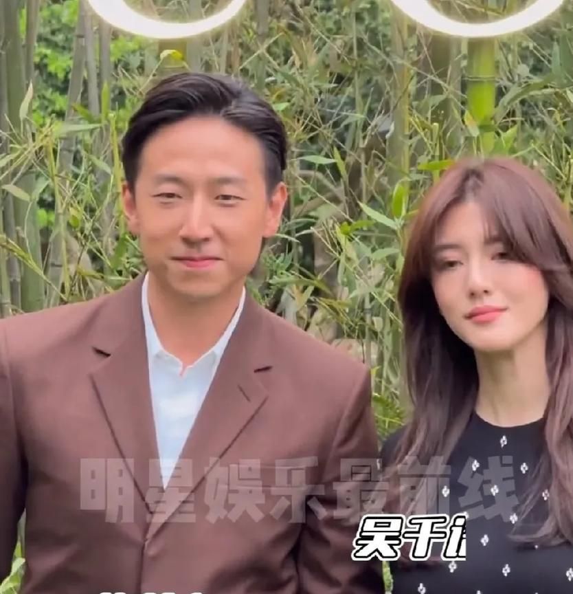 通知我妈，给我介绍的相亲对象按张凌赫这个标准找[泪奔]张凌赫内娱目前长的只有一个