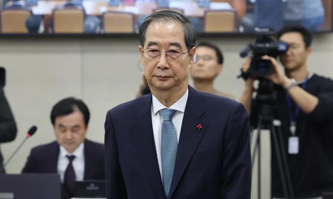 韩德洙官复原职
看韩国法律简直可以让人一步登天，也可以让人重半空云落进万仗深渊