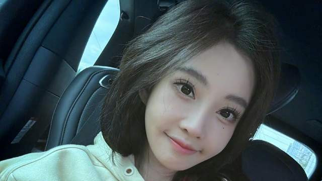 冯提莫直播间被封？换装寓意重生遭擦边误读，曾自曝被网友气出癌