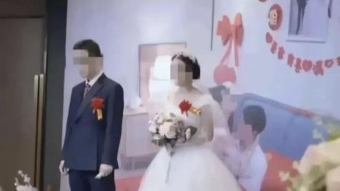 贵州一夫二妻婚宴后续：男子朋友圈日常遭曝光，前妻现任相处融洽