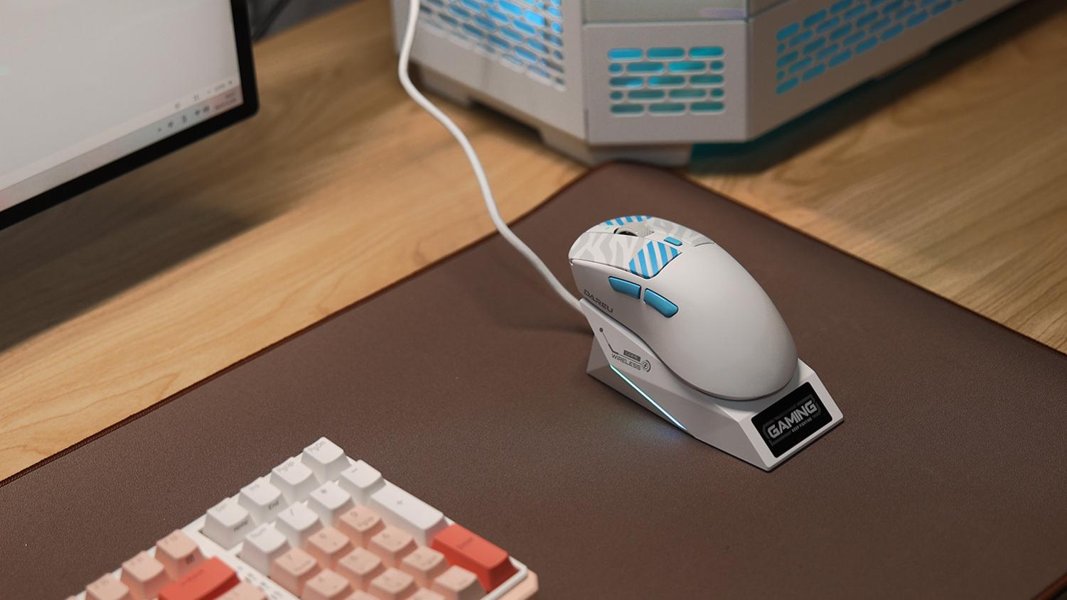 残血不掉帧，战力无断点！达尔优AE7，定义右手电竞操控新标杆