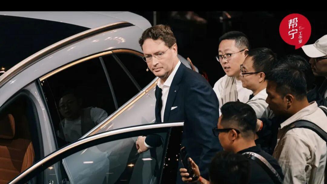 撕下超豪华标签，康林松争取最后“机会”