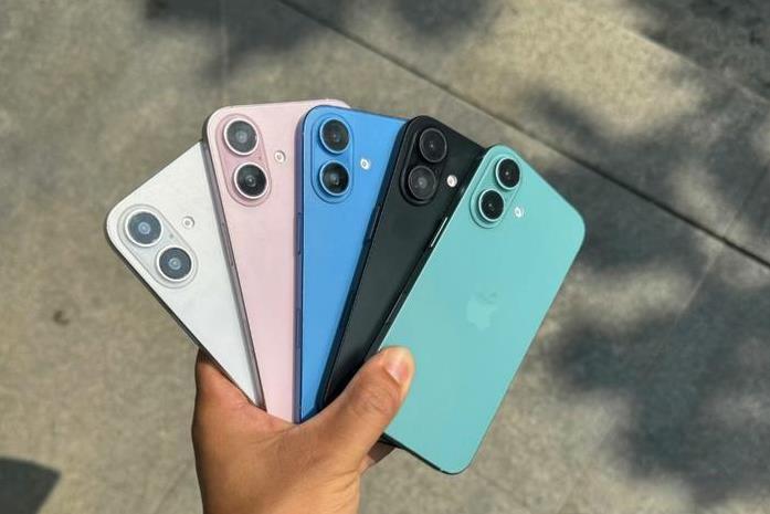 #国补后iPhone16Pro重回销量第一# 刚看了某电商平台，iPhone16