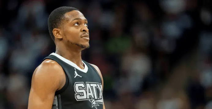 近日，前NBA球员伊曼-香珀特在一档节目中谈到了马刺球员达龙-福克斯是不是最适合