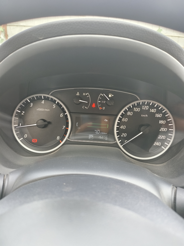 轩逸经典的油耗
买来一年多快两年了，跑了快16000左右，基本上是上下班每天来回