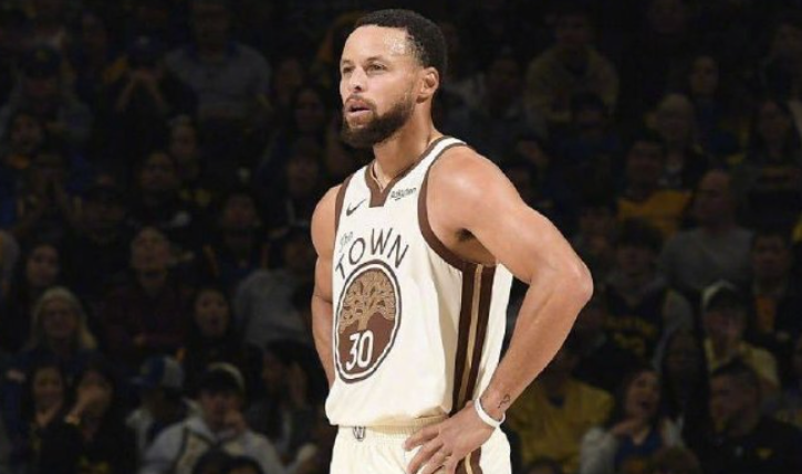 库里24次“1罚球30+”历史第一！联盟最另类得分王