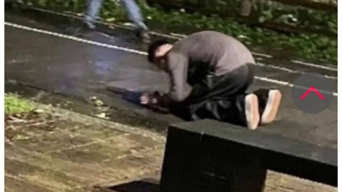 台媒曝汪小菲雨中下跪不是为大S！而是因与马筱梅大吵后情绪失控