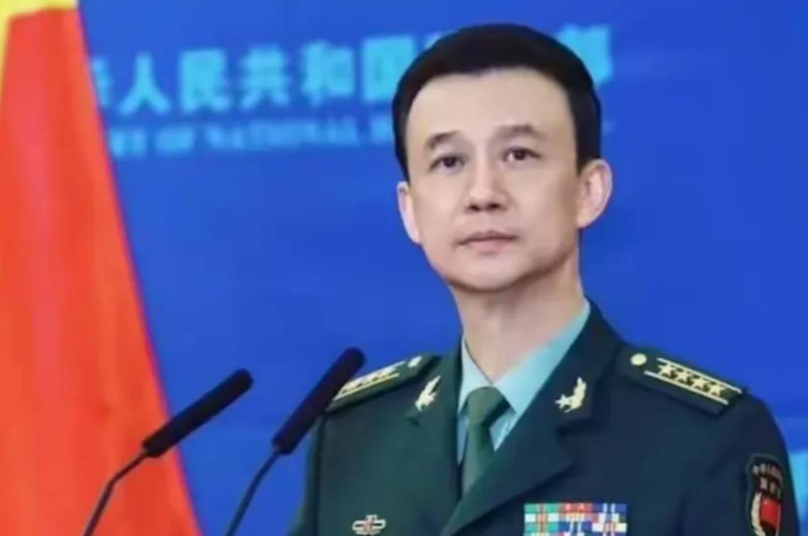 特朗普万万没料到，六国突然扎堆采购中国武器，六国军购与中国武官换将，释放信号不一