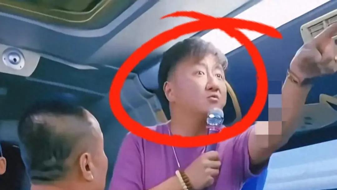 泰国导游威胁中国游客“不消费让你回不了中国”！