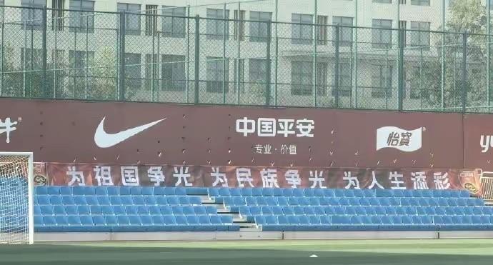 东亚杯日韩中三强目标：
日本队主教练森保一说，锻炼新人、冠军是目标；
韩国队主教