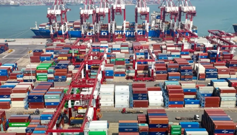 美国公司最近发现了一个“漏洞”，从中国进口的商品可以大幅降低关税。

这个“漏洞