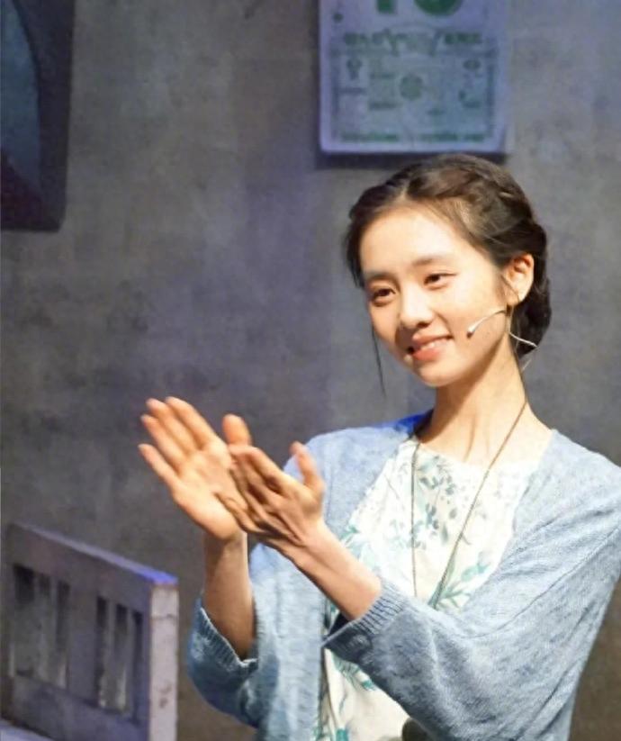 孙莉也没想到，从小富养的女儿黄多多，早就开始给黄磊“争光”了
孙莉也许从未料到，