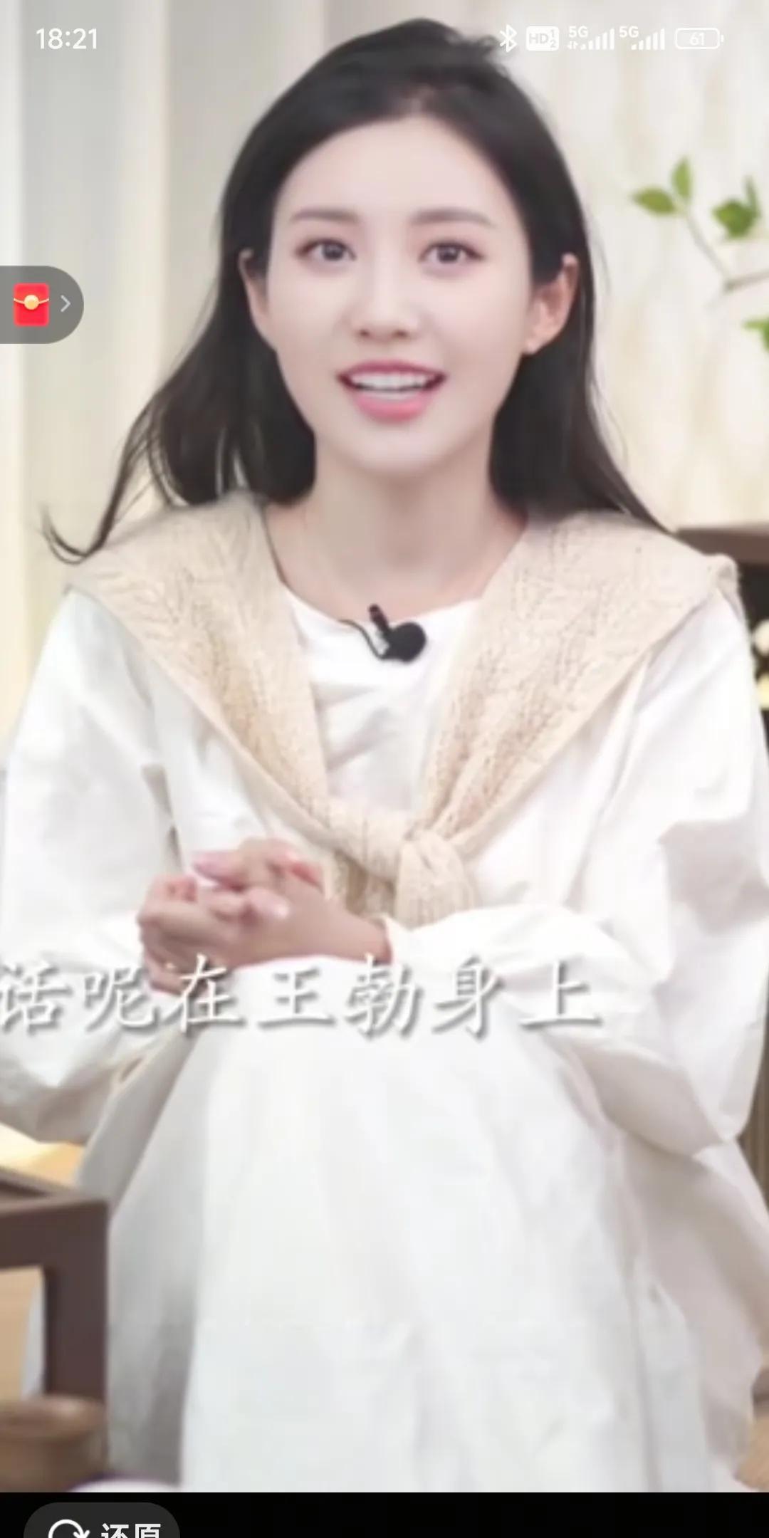 字不在多，原创就成。文不在深，真情或鸣。
垂直创作少乐趣，想啥写啥才得意。才来写