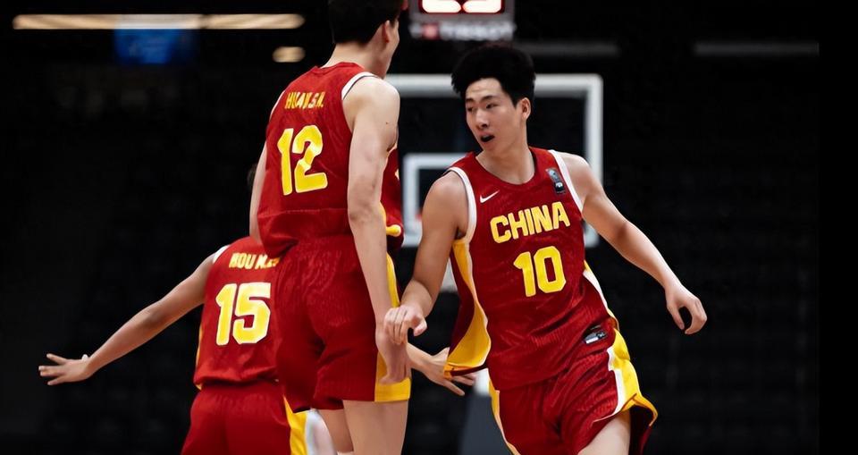 最近篮球赛事里中国队的表现让人揪心。
6月25 - 29日NBA未来之星邀请赛，