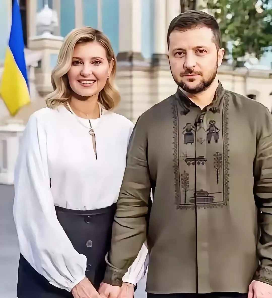 一个女人的幸福与否，往往是从结婚的那一刻就注定了。



就像泽连斯基的老婆，长