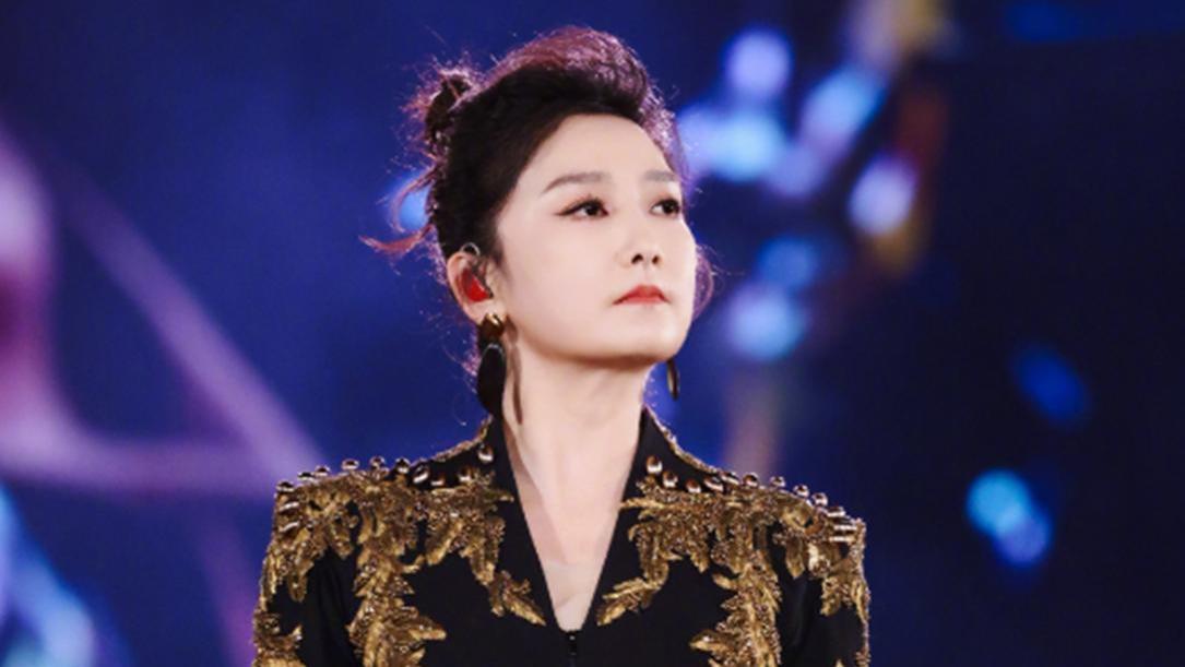 玲花带总裁老公回老家，俩人很有夫妻相