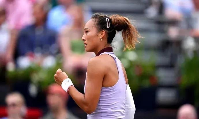 郑钦文：柏林站一轮游？
WTA500柏林站比赛已经如火如荼的展开了，首轮比赛，第