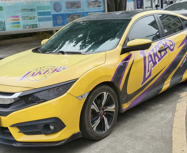 当梦想照进现实
当你拥有一辆属于自己的车的时候，然后再把自己的兴趣爱好加进来你会