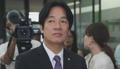 处理台湾议题的最佳策略是，军事部门宣告赖清德出访专机可能面临拦截，一枚飞弹即可奏