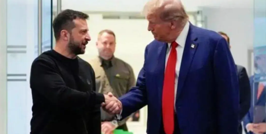 快讯！
乌克兰签字了！
乌克兰内阁批准两位部长与美国签署的矿产协议，乌方称之为“