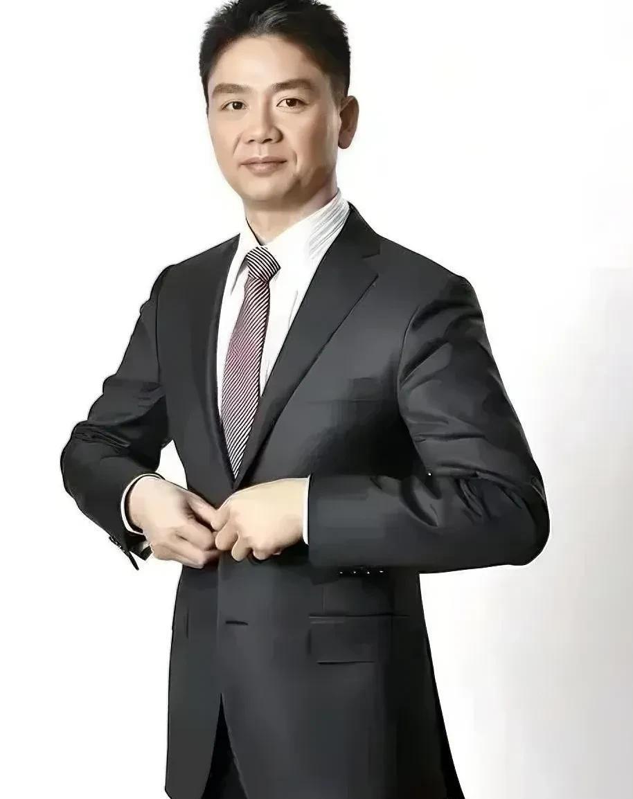 #我的宝藏兴趣# 哎呦喂，刘强东这波操作绝了！别人忙着割韭菜的时候，这位东哥却在