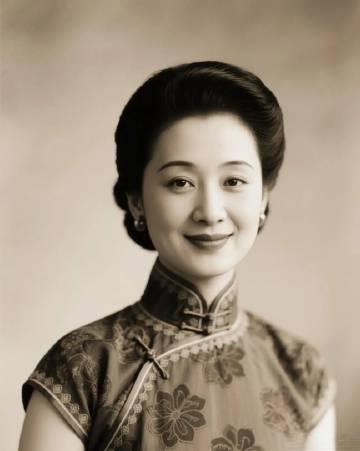 中国近代史上20位长寿名人：
1. 周有光: 112岁（语言学家）
2. 苏局仙
