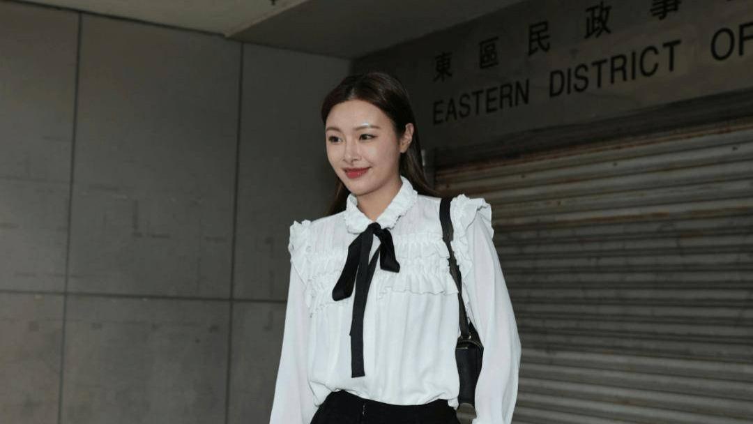 TVB前女星被控三项罪名出庭！原告身份曝光！模特级身材参加过TVB综艺！