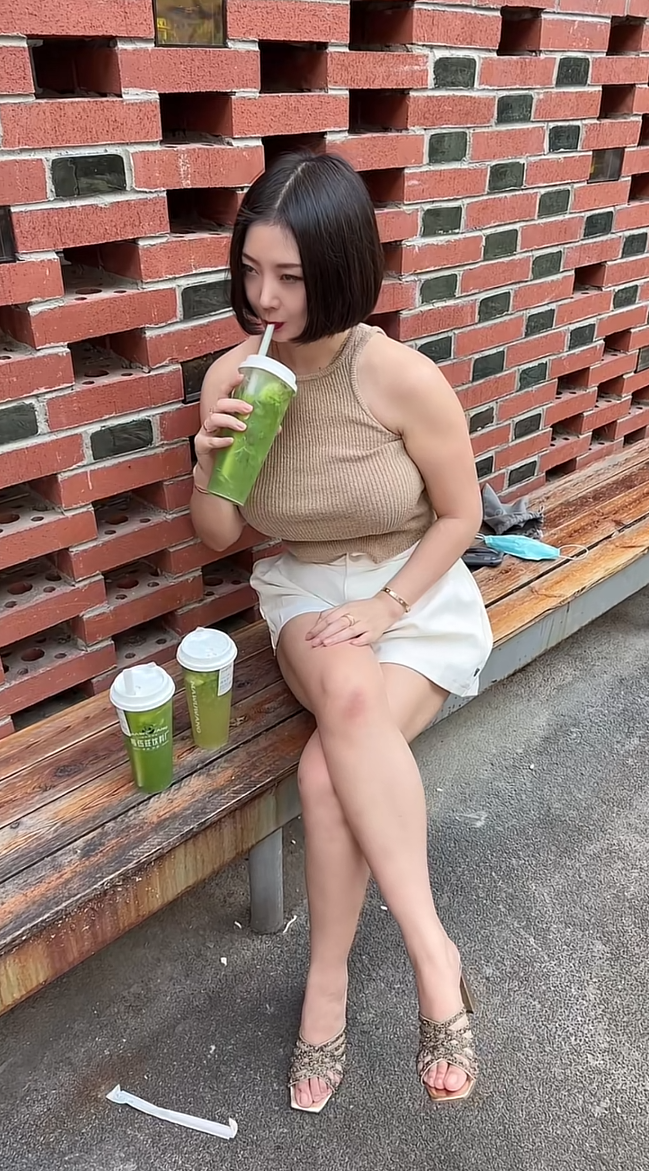 香菜奶茶真的爱死了，我要把香菜的种子撒遍全世界