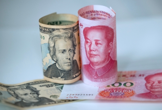 快讯！特朗普访华前，中国有一个大动作。
美国财政部公布了最新的美债持有数据，中国