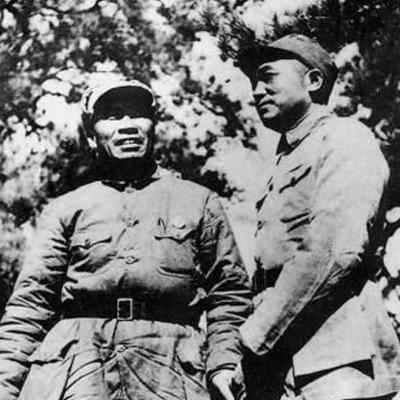 1948年，西北野战军的会议上，贺炳炎、廖汉生等人不满彭德怀的指责，当场与其顶嘴