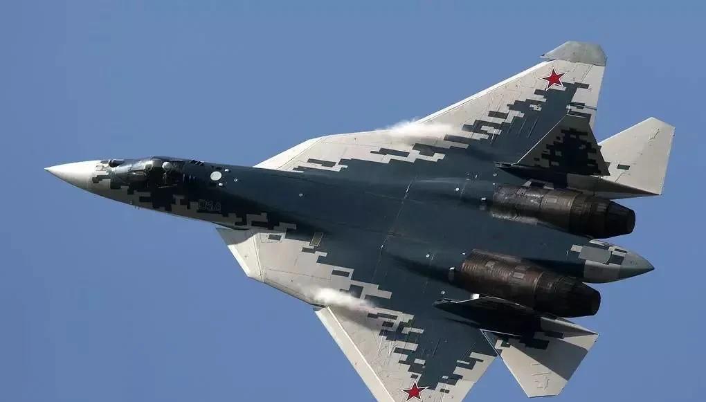 印度空军惨败之后，现在就只剩引进俄罗斯“苏57”一条路可走！
5月7日印度空军5