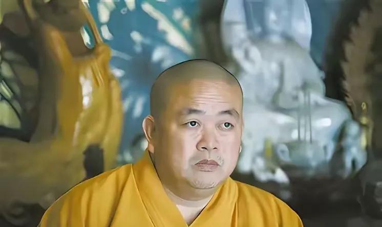 现在社会怎么啦
传方丈涉黄涉黑，最后真黄真黑
武大副校长公然深夜敲门威胁居民，这