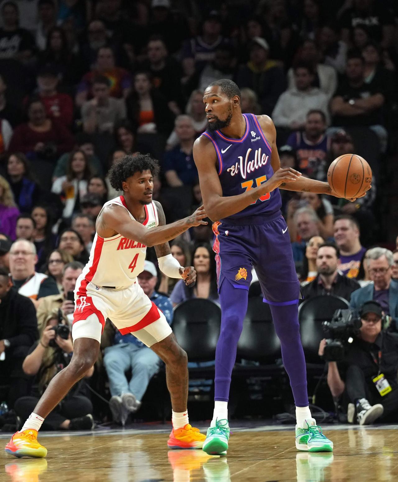 火箭为何不着急续约杜兰特？原因是年龄+薪资成不续约的因素
据ESPN名记Tim 