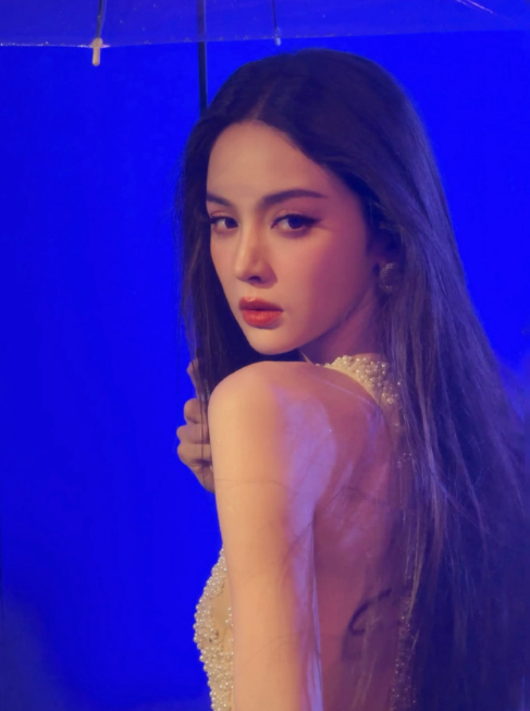 娜扎的脸，怎么拍都超级好看的！