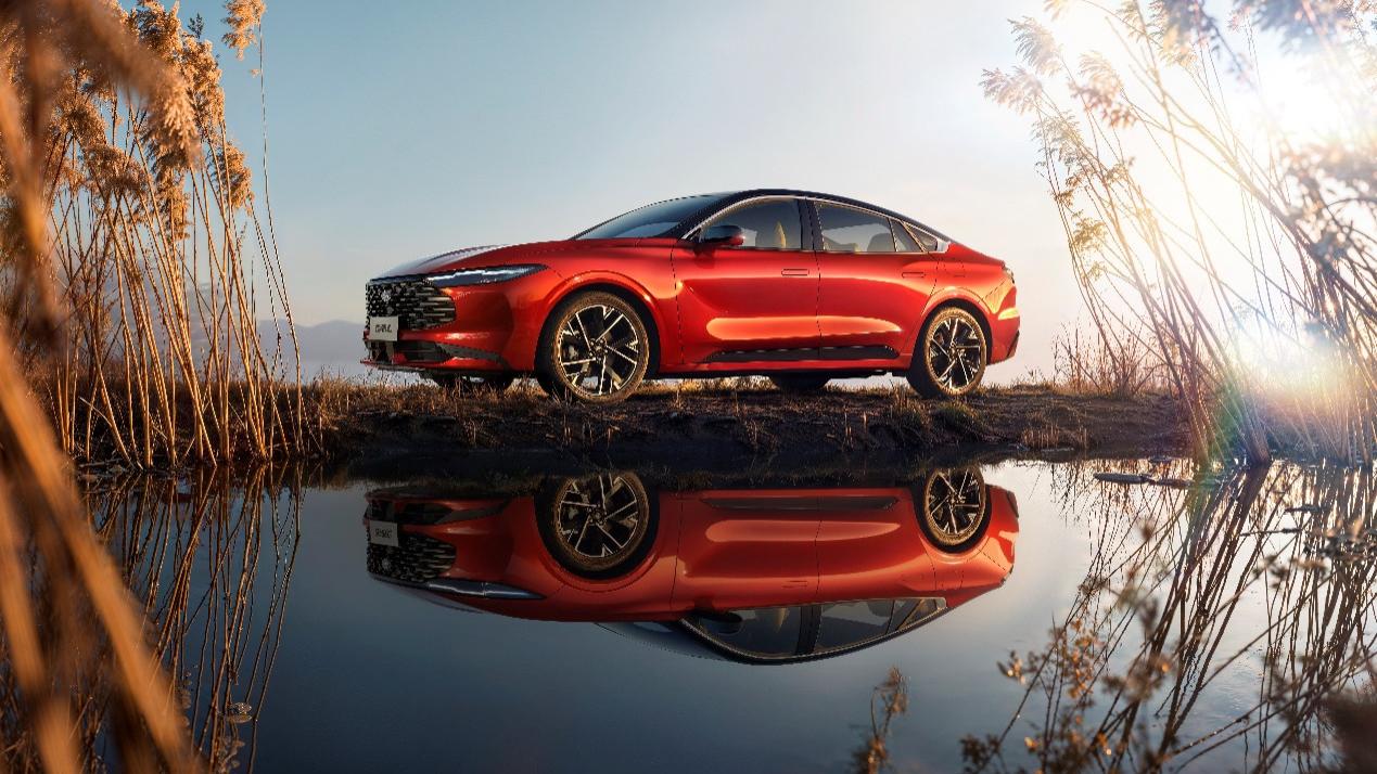 14.98万元起！搭载第五代2.0T EcoBoost®发动机，福特新蒙迪欧拉高同级性能标准