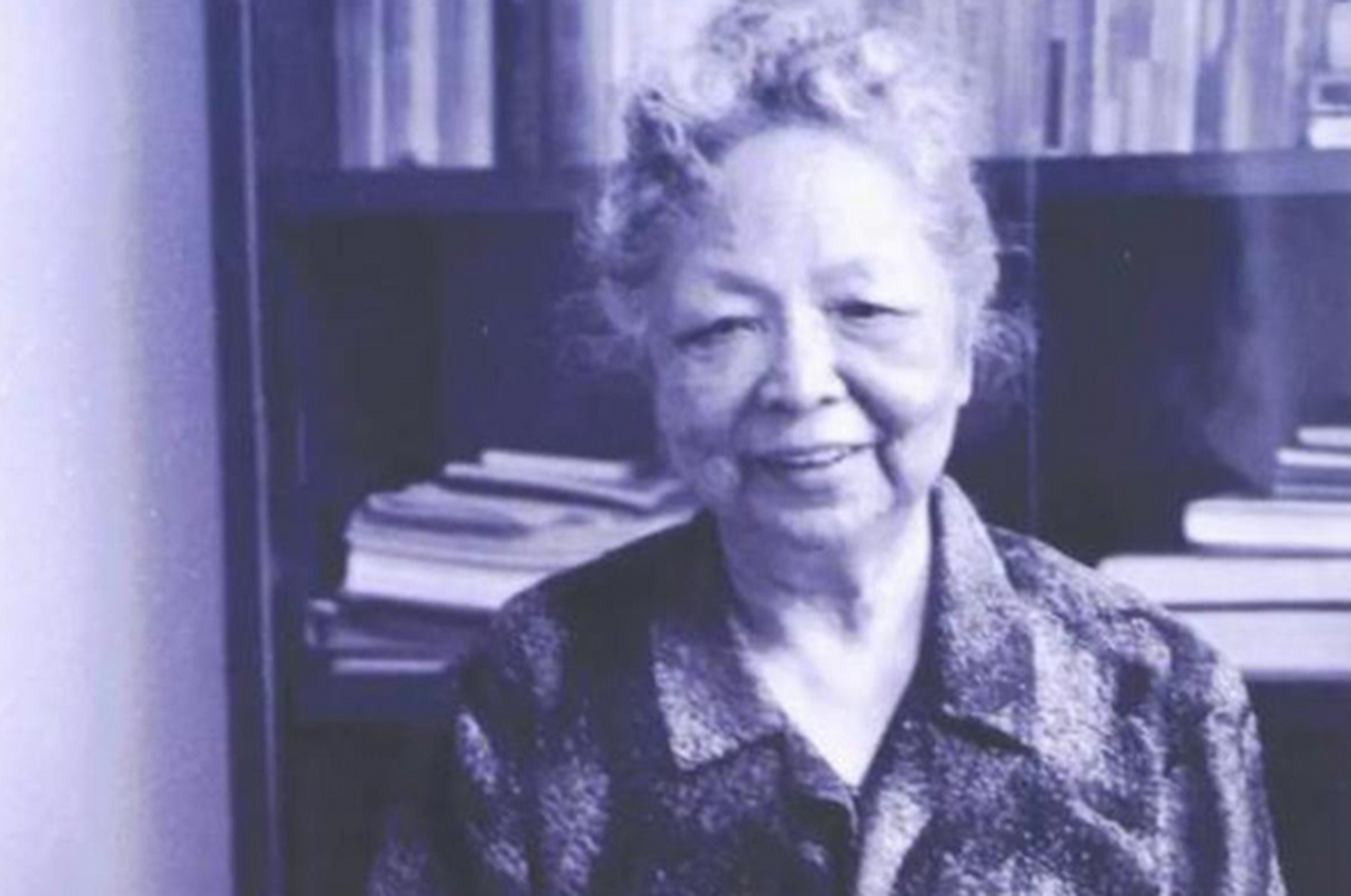 “真是一群强盗！”1957年，美国海关扣留了一个中国女人，还抢走了她的全部积蓄。