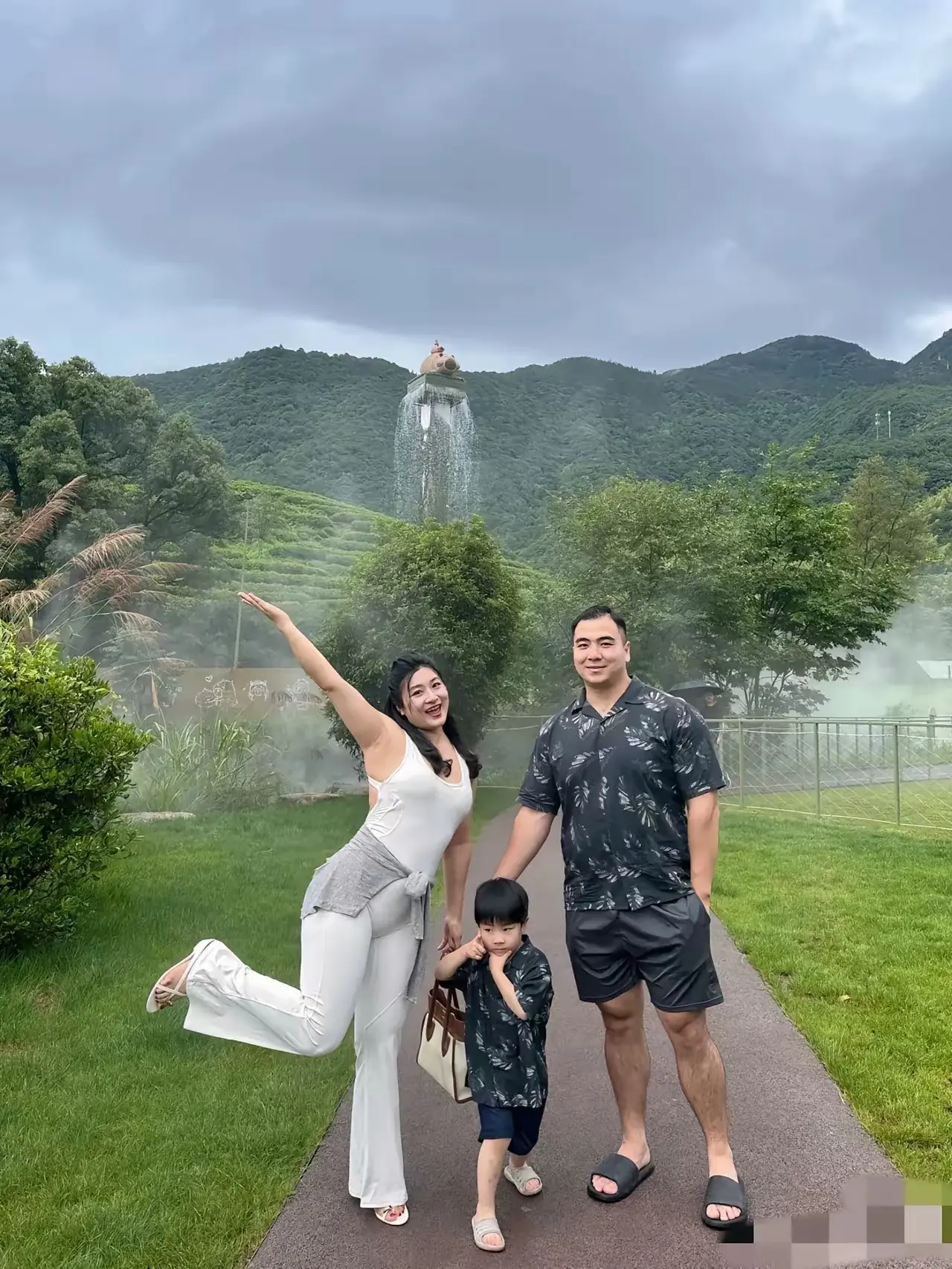 这是哪个旅游景点？你知道的吗？