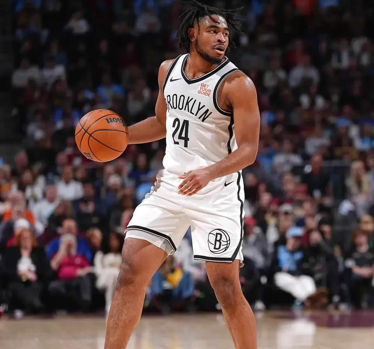 NBA无人问津的10条臭鱼！
1、保罗（40岁）
2、威少（36岁）
3、