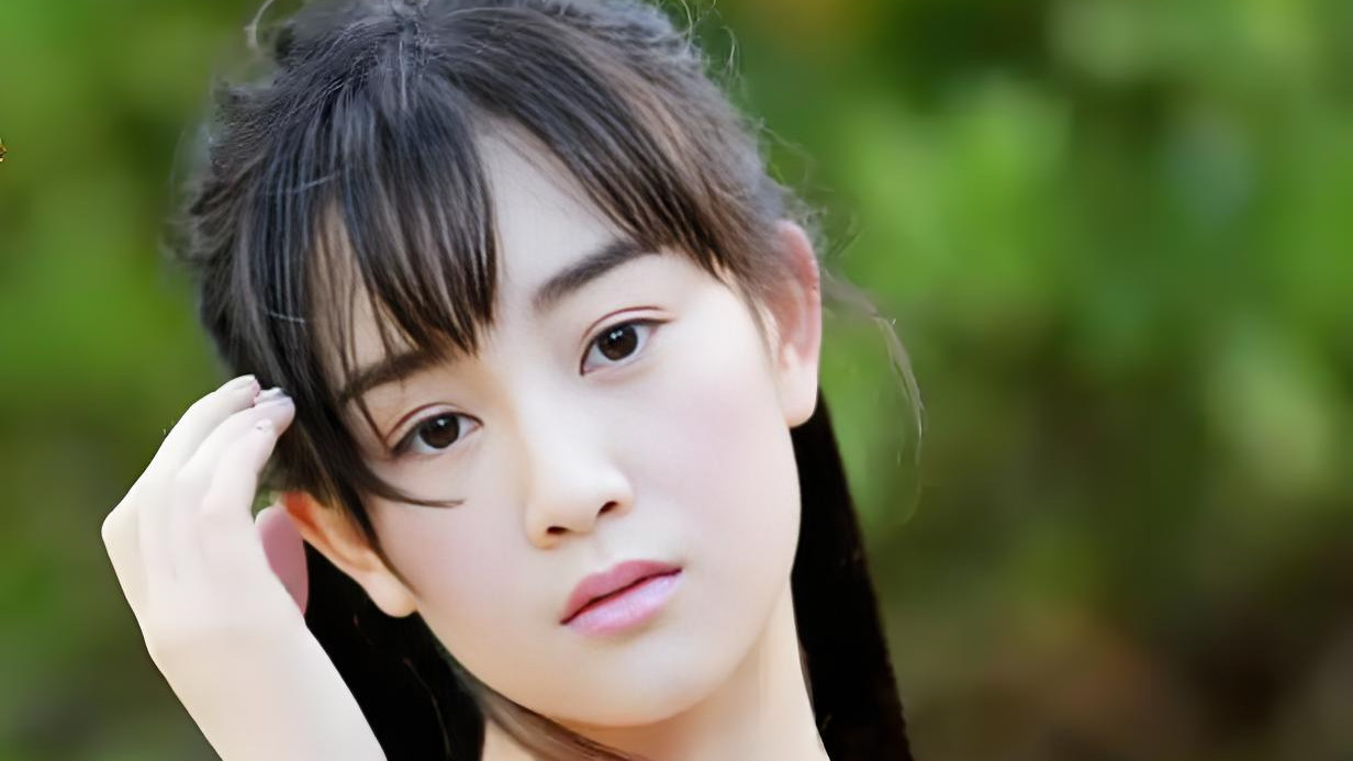 张檬让父母消毒后再抱孩子，孩子过度保护会带来什么样的危害？