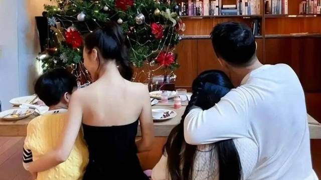 S妈称曾没办法走路，失去大S心情悲痛，会带具俊晔到小S家跨年