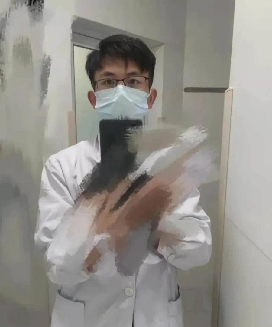 #罗帅宇妈妈：儿子坠亡与刘翔峰有关# 刘医生锒铛入狱、肖医生千夫所指、董小姐名声