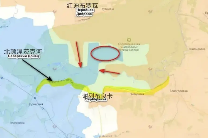 坚守在克里明纳森林防线的乌军部队陷入俄军包围。
这一带地形复杂，河流、森林中众多